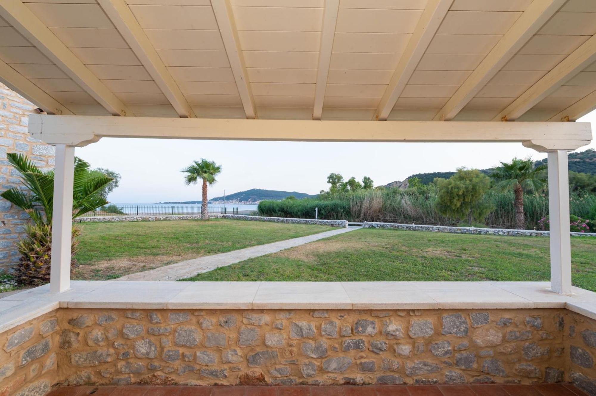 Aktaion Resort Gytheio Exterior foto