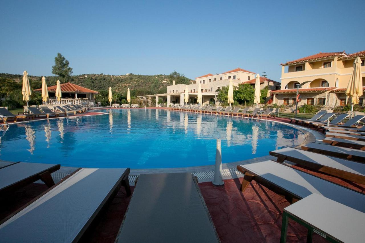 Aktaion Resort Gytheio Exterior foto