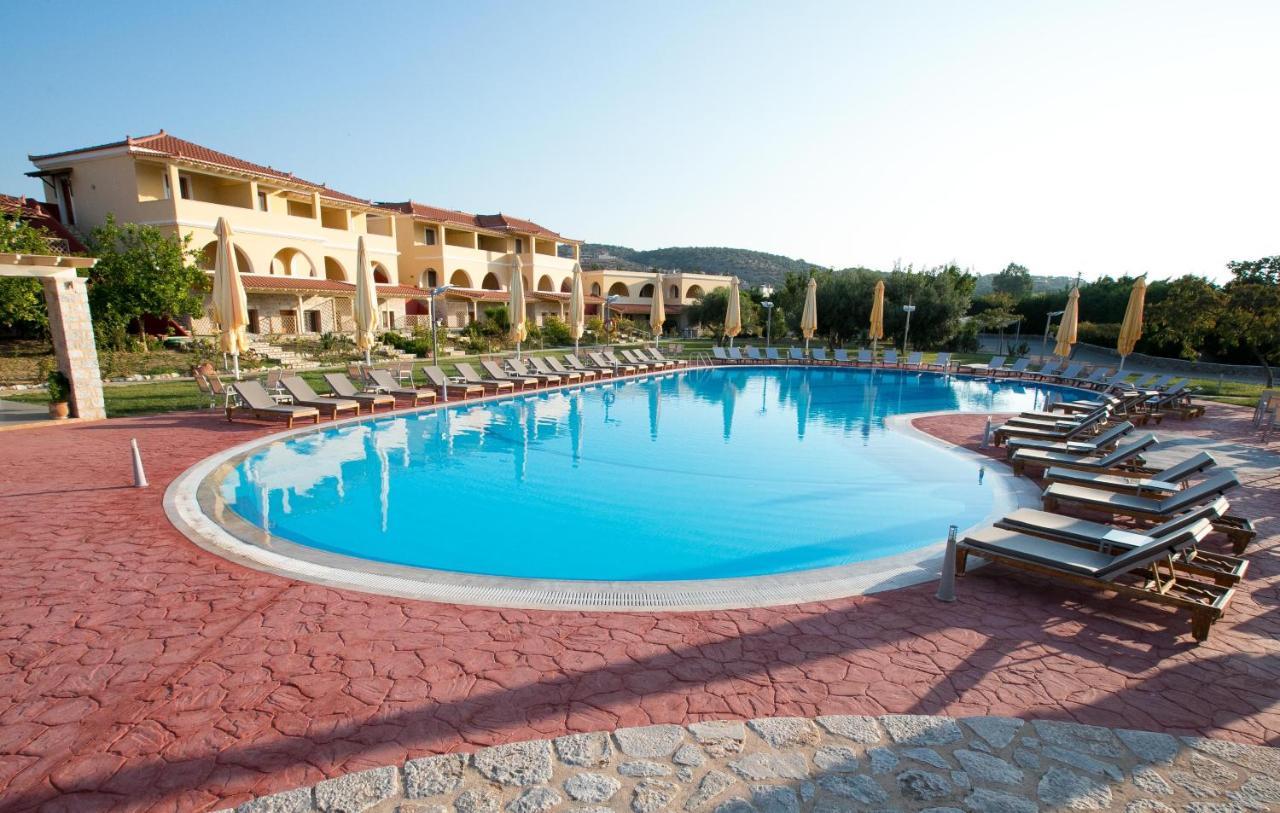 Aktaion Resort Gytheio Exterior foto